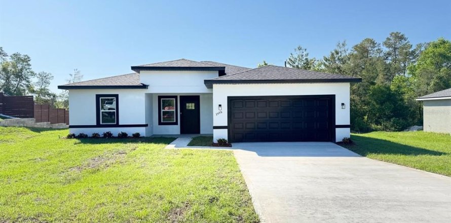 House in Ocala, Florida 4 bedrooms, 173.26 sq.m. № 1648174