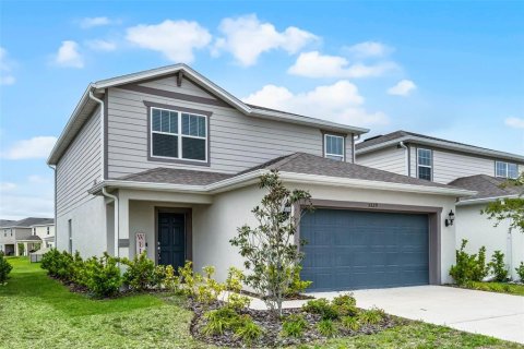 House in Kissimmee, Florida 4 bedrooms, 202.34 sq.m. № 1625510 - photo 2