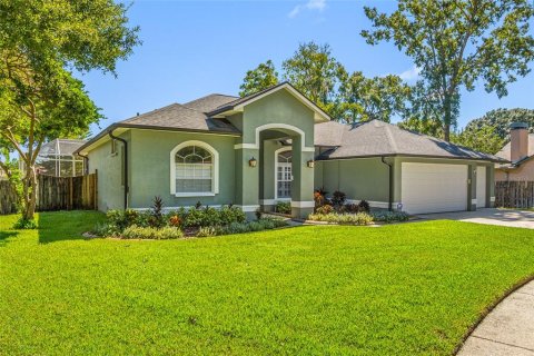 House in Lutz, Florida 4 bedrooms, 205.04 sq.m. № 2427427 - photo 8