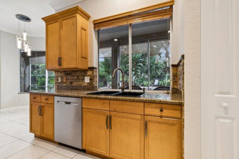 Casa en alquiler en Boynton Beach, Florida, 5 dormitorios, 378.76 m2 № 2421317 - foto 14