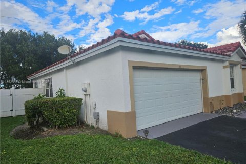 Купить виллу или дом в Уэстон, Флорида 3 спальни, 146.79м2, № 1945201 - фото 18