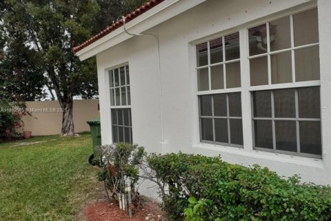 Купить виллу или дом в Уэстон, Флорида 3 спальни, 146.79м2, № 1945201 - фото 20