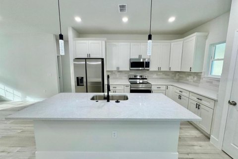 Villa ou maison à vendre à Citrus Springs, Floride: 3 chambres, 142.05 m2 № 1658767 - photo 14