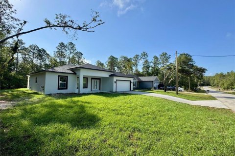 Villa ou maison à vendre à Citrus Springs, Floride: 3 chambres, 142.05 m2 № 1658767 - photo 3