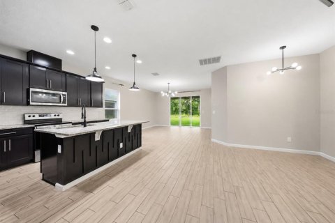 Casa en venta en DeLand, Florida, 4 dormitorios, 195.09 m2 № 2386613 - foto 5