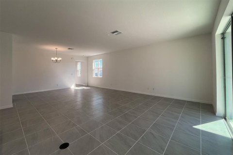 Casa en venta en Groveland, Florida, 4 dormitorios, 218.88 m2 № 1571981 - foto 4