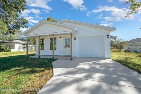 Casa en venta en Spring Hill, Florida, 3 dormitorios, 93.65 m2 № 1905923 - foto 2