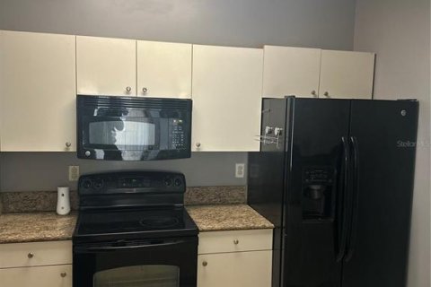 Condo in Orlando, Florida, 2 bedrooms  № 1866688 - photo 8