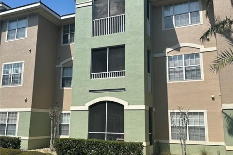 Condo in Orlando, Florida, 2 bedrooms  № 1866688 - photo 1