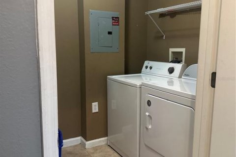 Condo in Orlando, Florida, 2 bedrooms  № 1866688 - photo 6