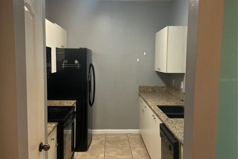 Condo in Orlando, Florida, 2 bedrooms  № 1866688 - photo 7