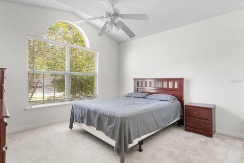 House in Apopka, Florida 3 bedrooms, 151.62 sq.m. № 1526091 - photo 17