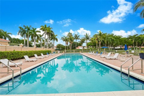 Condo in Doral, Florida, 2 bedrooms № 2176885 - photo 18