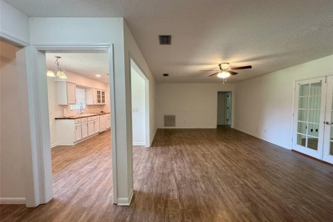 Casa en alquiler en Lecanto, Florida, 3 dormitorios, 130.25 m2 № 1884261 - foto 2