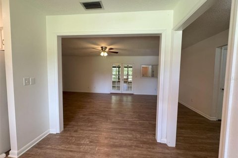 Casa en alquiler en Lecanto, Florida, 3 dormitorios, 130.25 m2 № 1884261 - foto 3
