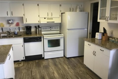 Studio in the Condo in New Smyrna Beach, Florida № 2108453 - photo 4