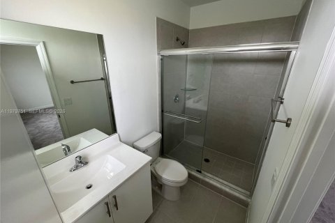 Touwnhouse à louer à Miami, Floride: 3 chambres, 138.33 m2 № 2046155 - photo 26