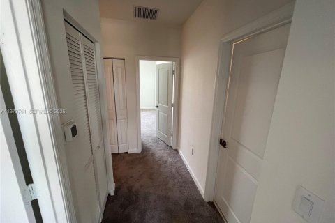 Touwnhouse à louer à Miami, Floride: 3 chambres, 138.33 m2 № 2046155 - photo 21