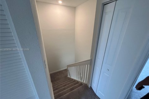 Touwnhouse à louer à Miami, Floride: 3 chambres, 138.33 m2 № 2046155 - photo 12