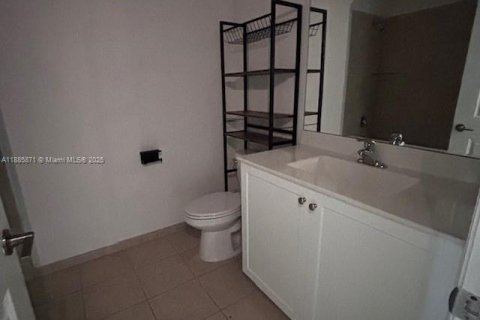 Adosado en alquiler en Homestead, Florida, 4 dormitorios, 175.31 m2 № 2013685 - foto 16