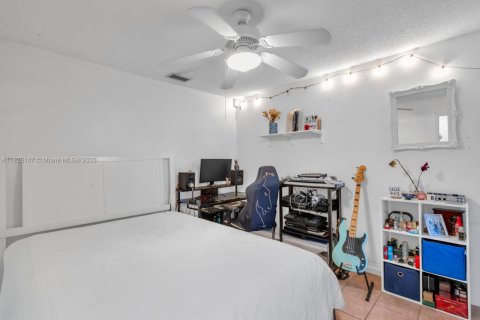 Villa ou maison à vendre à Weston, Floride: 3 chambres, 149.67 m2 № 1804367 - photo 28