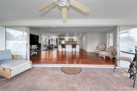 Villa ou maison à vendre à Seminole, Floride: 4 chambres, 213.12 m2 № 1749662 - photo 25