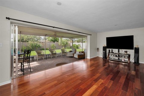 Villa ou maison à vendre à Seminole, Floride: 4 chambres, 213.12 m2 № 1749662 - photo 27