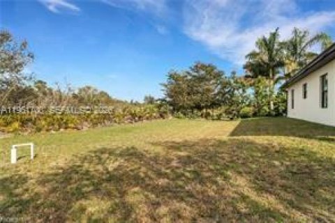 Villa ou maison à vendre à Lehigh Acres, Floride: 3 chambres № 2024511 - photo 16