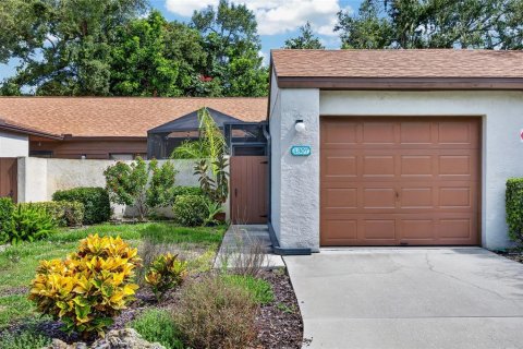 House in Bradenton, Florida 2 bedrooms, 102.19 sq.m. № 2306680
