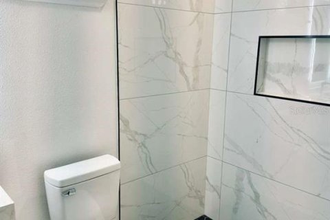Купить виллу или дом в Фростпруф, Флорида 9 комнат, 170.94м2, № 2202338 - фото 19