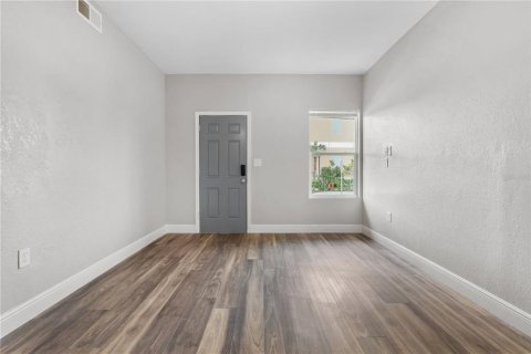 Appartement à louer à Daytona Beach, Floride: 2 chambres, 111.48 m2 № 2415148 - photo 10