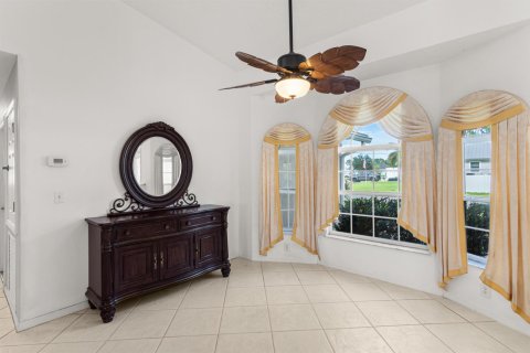 Casa en venta en Port St. Lucie, Florida, 3 dormitorios, 198.72 m2 № 2332410 - foto 8