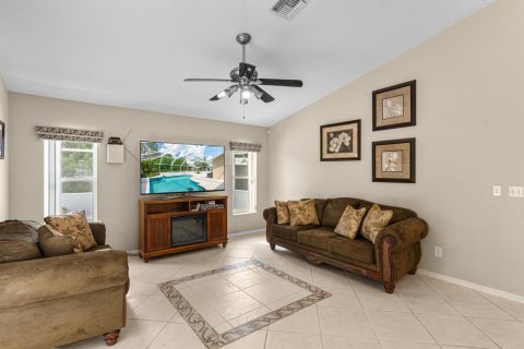 Casa en venta en Port St. Lucie, Florida, 3 dormitorios, 198.72 m2 № 2332410 - foto 12
