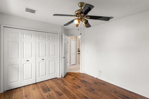 Casa en venta en Port St. Lucie, Florida, 3 dormitorios, 198.72 m2 № 2332410 - foto 23