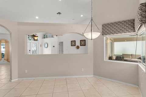 Casa en venta en Port St. Lucie, Florida, 3 dormitorios, 198.72 m2 № 2332410 - foto 11