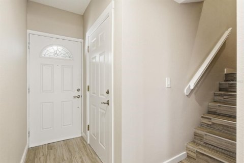 Condo in Tampa, Florida, 2 bedrooms № 2238492 - photo 17