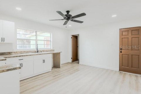 Casa en venta en Gainesville, Florida, 3 dormitorios, 80.27 m2 № 2234398 - foto 7