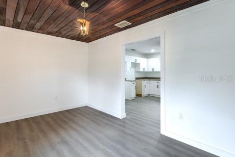 Casa en venta en Gainesville, Florida, 3 dormitorios, 80.27 m2 № 2234398 - foto 3