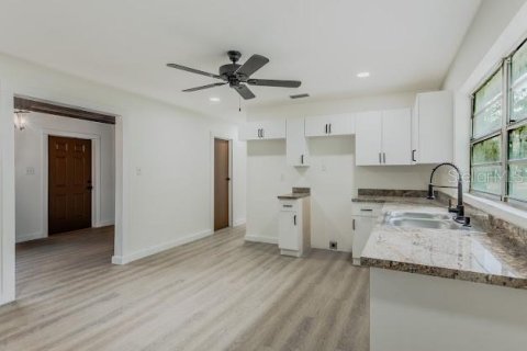 Casa en venta en Gainesville, Florida, 3 dormitorios, 80.27 m2 № 2234398 - foto 6