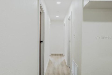 Casa en venta en Gainesville, Florida, 3 dormitorios, 80.27 m2 № 2234398 - foto 10