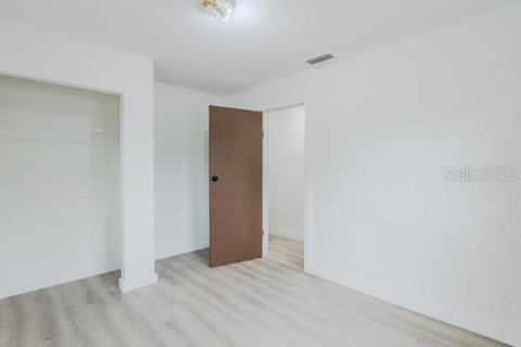 Casa en venta en Gainesville, Florida, 3 dormitorios, 80.27 m2 № 2234398 - foto 14