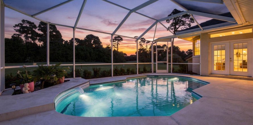 Casa en Port St. Lucie, Florida 3 dormitorios, 198.9 m2 № 2412820