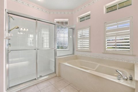 Casa en venta en Port St. Lucie, Florida, 3 dormitorios, 198.9 m2 № 2412820 - foto 28