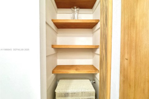 Купить кондоминиум в Норт-Майами-Бич, Флорида 1 спальня, 73.39м2, № 2044954 - фото 22