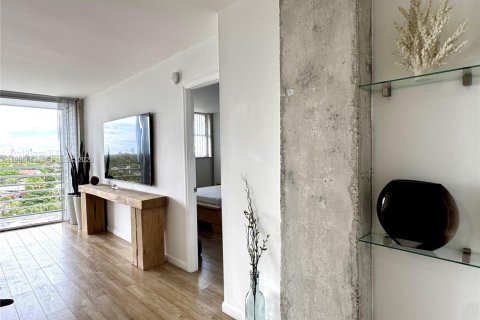 Купить кондоминиум в Норт-Майами-Бич, Флорида 1 спальня, 73.39м2, № 2044954 - фото 11