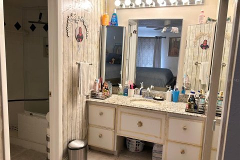 Condo in Altamonte Springs, Florida, 3 bedrooms  № 1908975 - photo 5