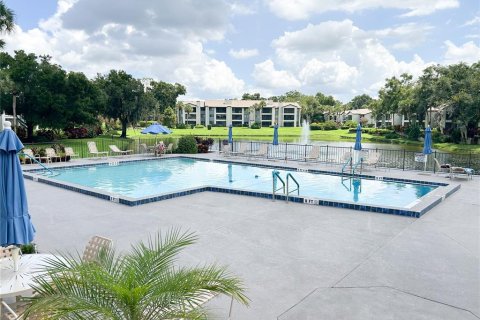 Condo in Altamonte Springs, Florida, 3 bedrooms  № 1908975 - photo 10