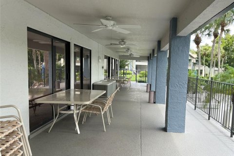 Condo in Altamonte Springs, Florida, 3 bedrooms  № 1908975 - photo 9