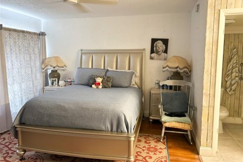 Condo in Altamonte Springs, Florida, 3 bedrooms  № 1908975 - photo 4