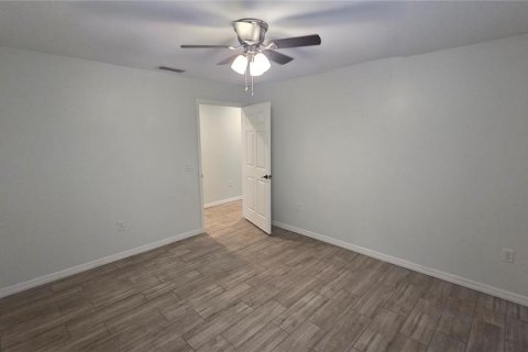House in Lakeland, Florida 3 bedrooms, 171.68 sq.m. № 2379592 - photo 7